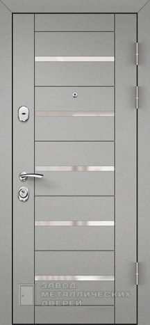 Фото «Серая дверь №3» в Волоколамску